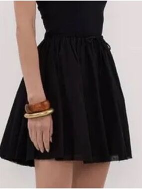 DISSH Black Elastic-Waist Skirt